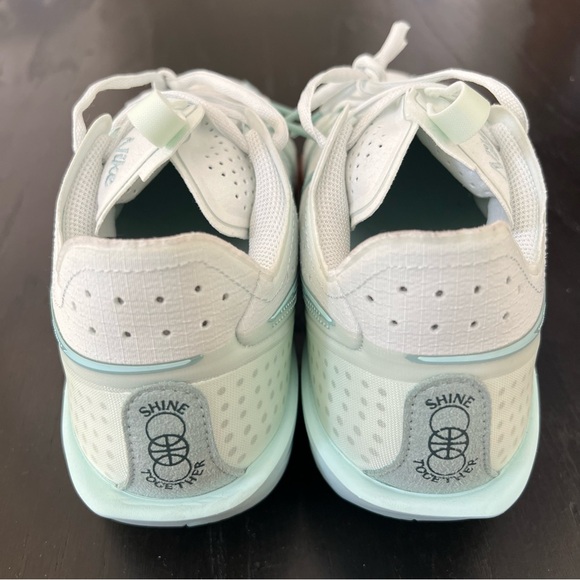 ✔️New✔️ NIKE Air Zoom GT Cut 3 Shine Together - Picture 8 of 9